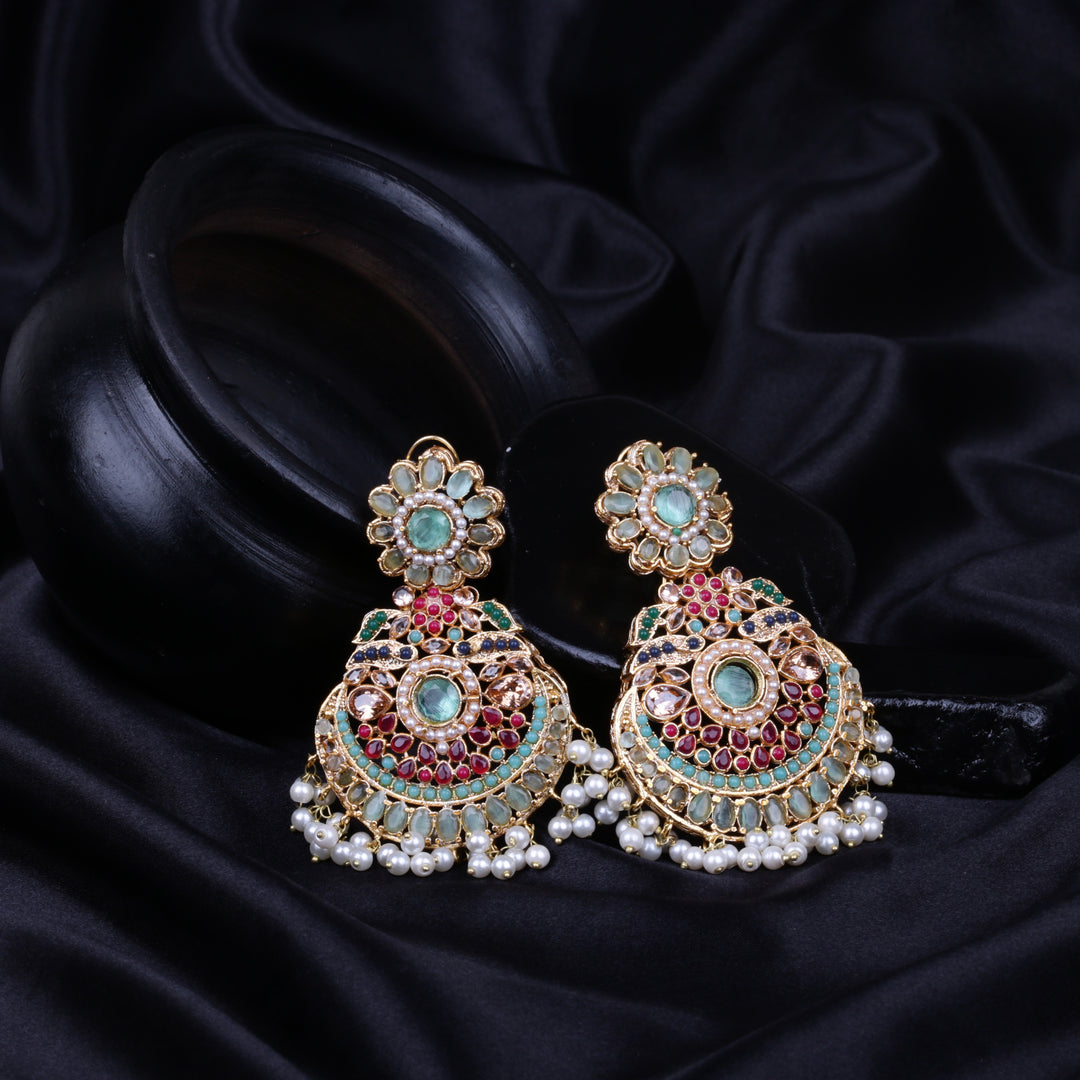 Lavish Naurattan Earrings