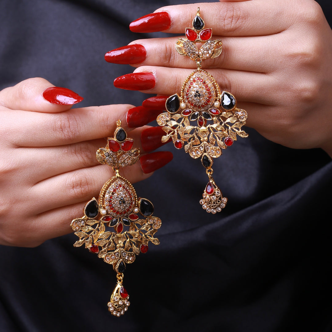 Kairi Zirconia with Crystal Earing 03