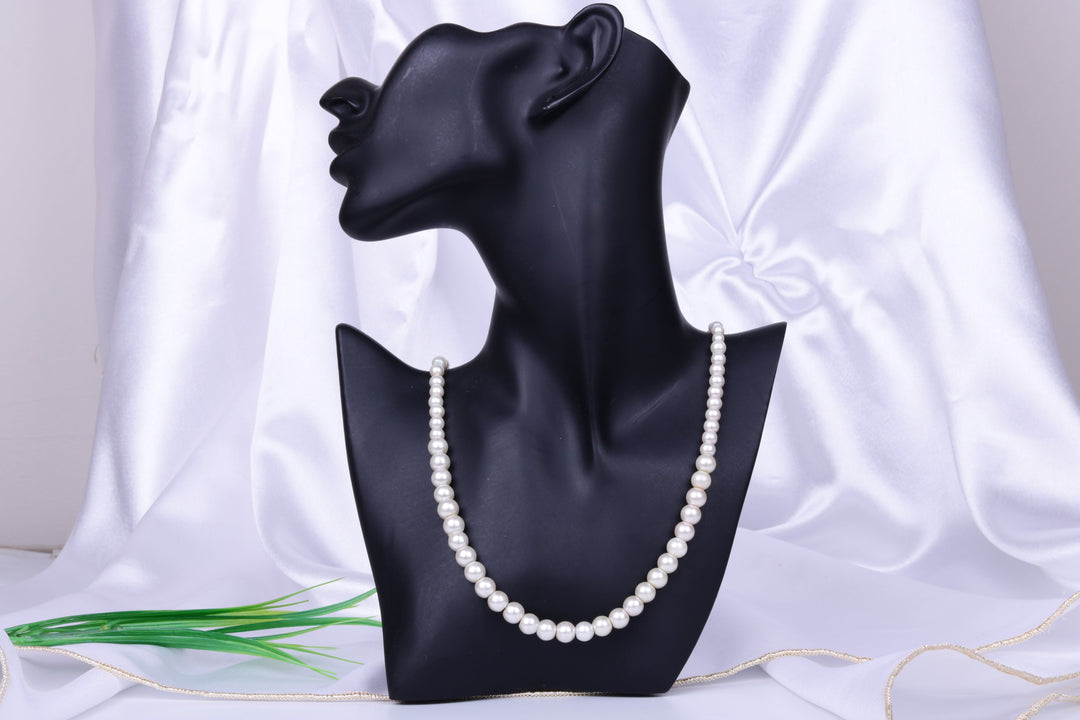White Pearl Mala Necklace Set 02