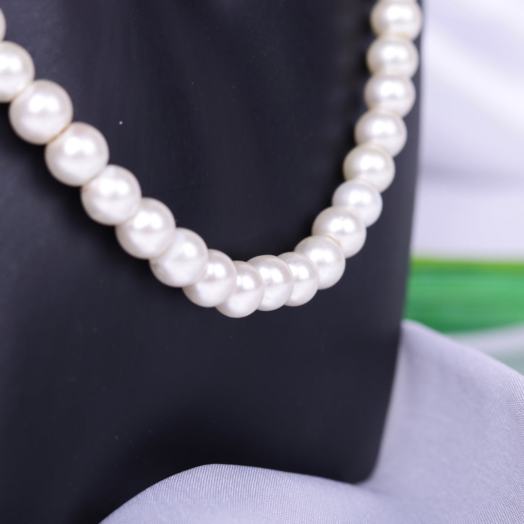 White Pearl Mala Necklace Set 02