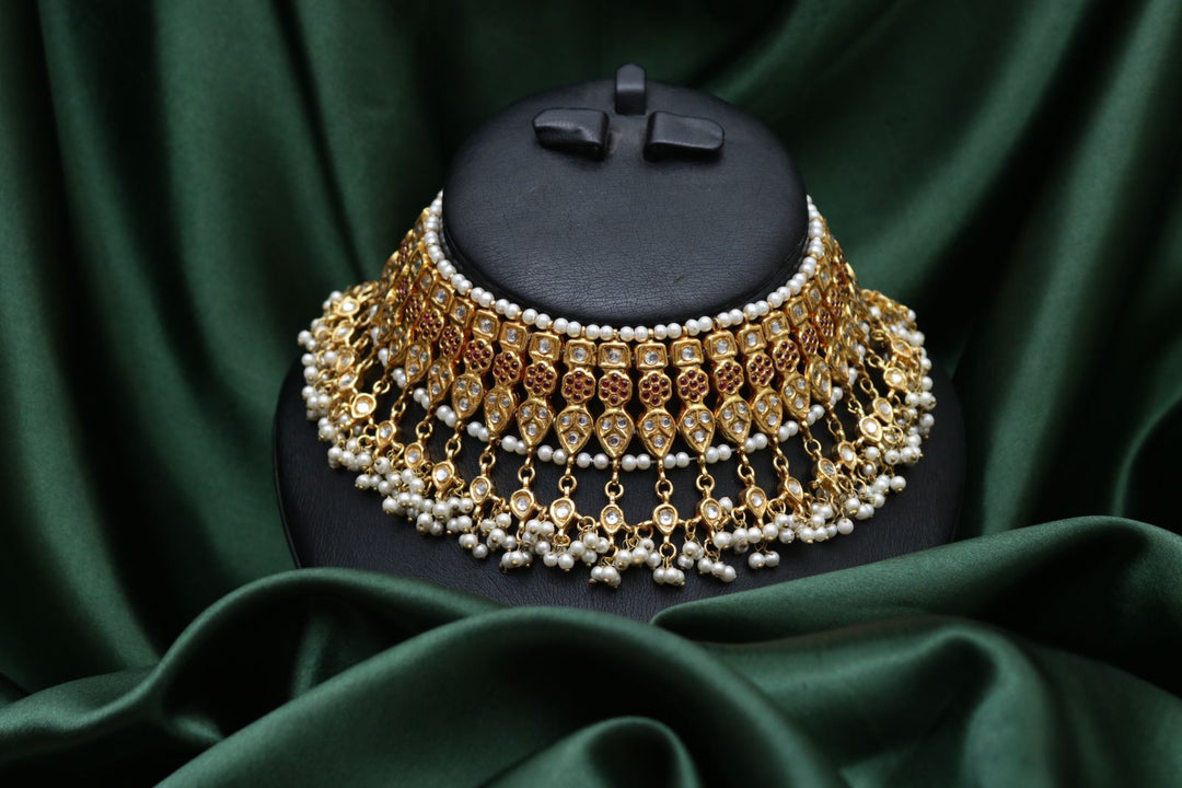 Stunning Laak Kundan Chokar Set 5