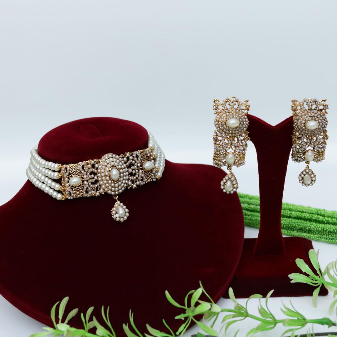 Choker Pearl Set