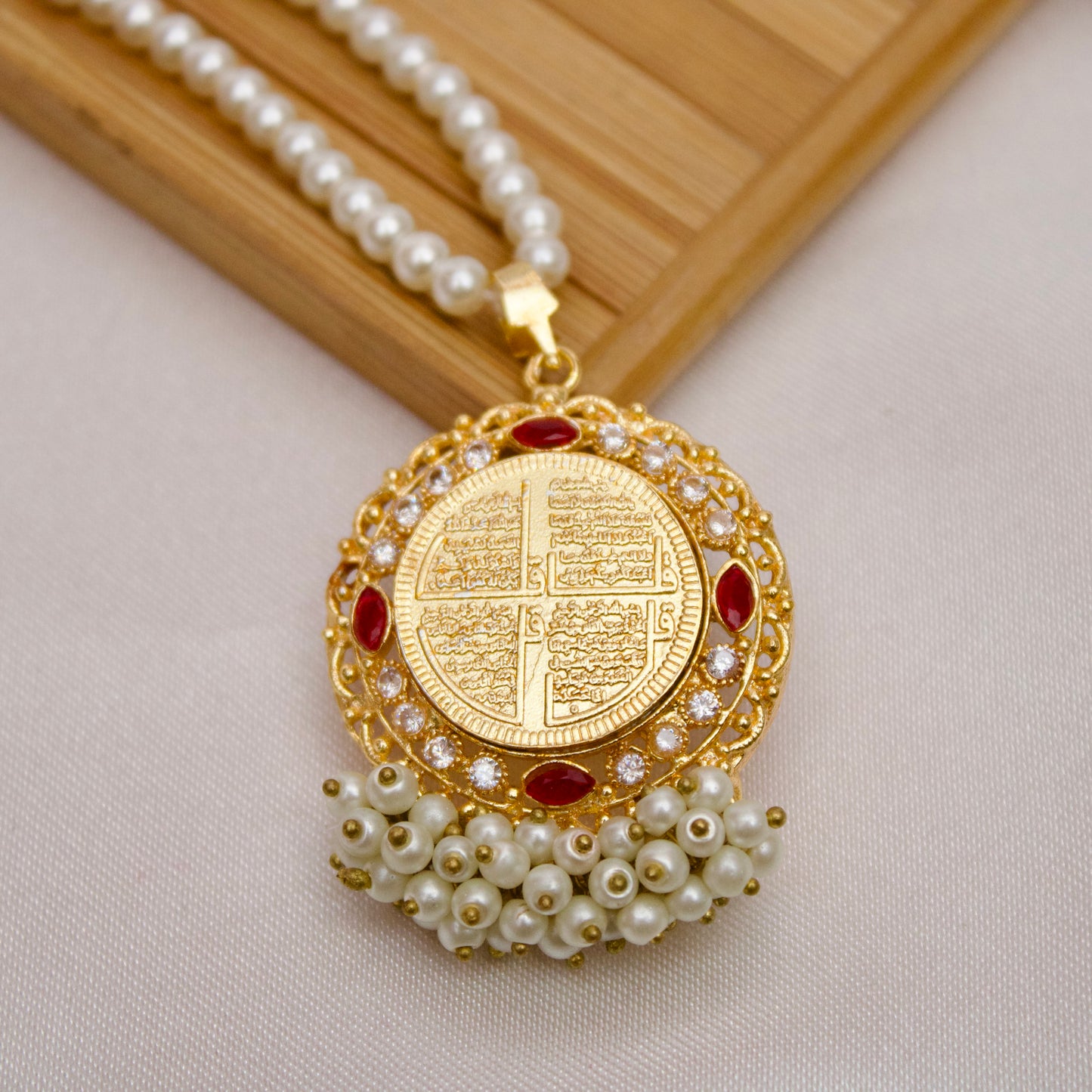 Calligraphy Pendant - 009