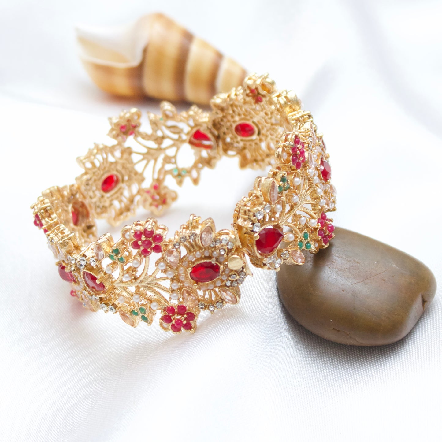 Single Show Stopper Bangle