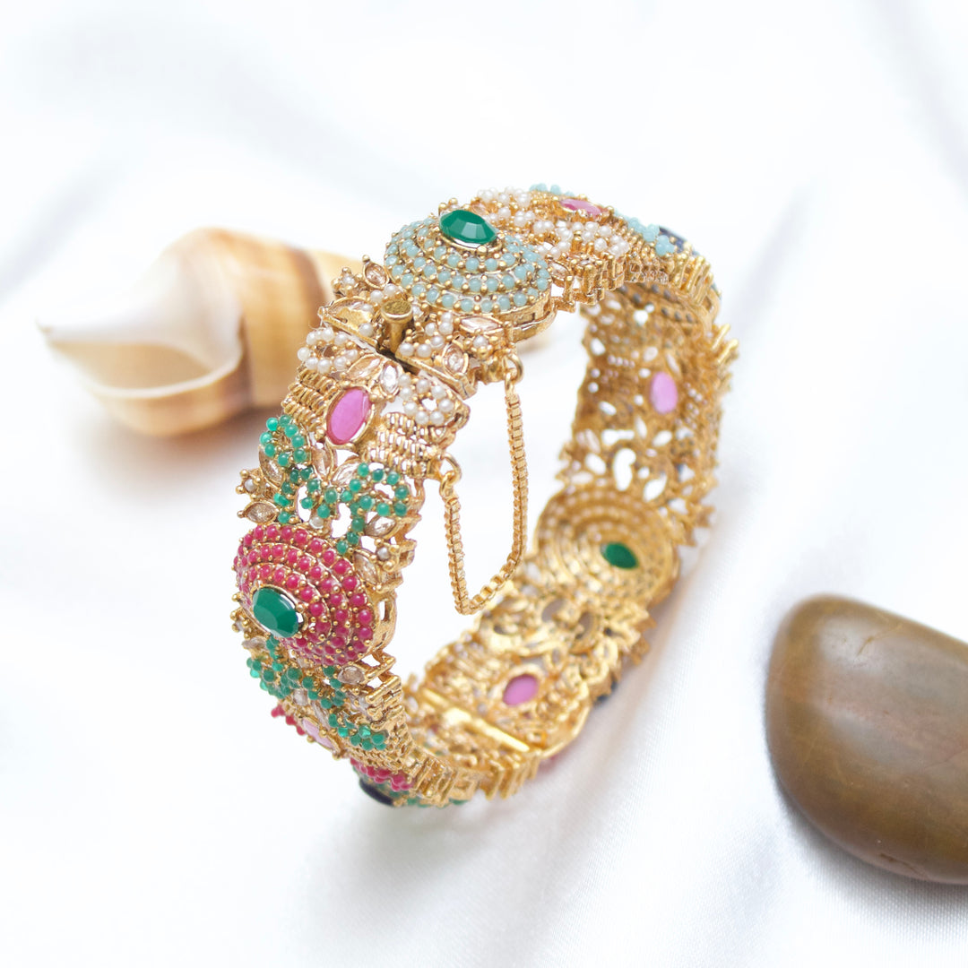 Single Luxury Naurattan Bangle