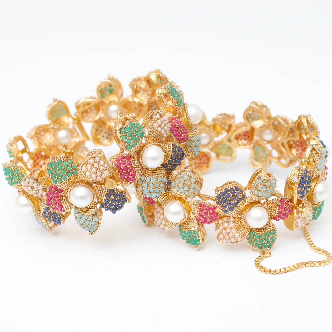 Pearl Naurattan Bangle