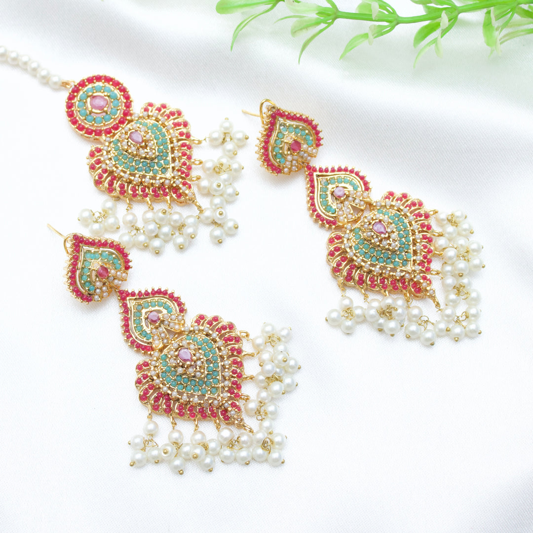 Lavish Earring & Teeka