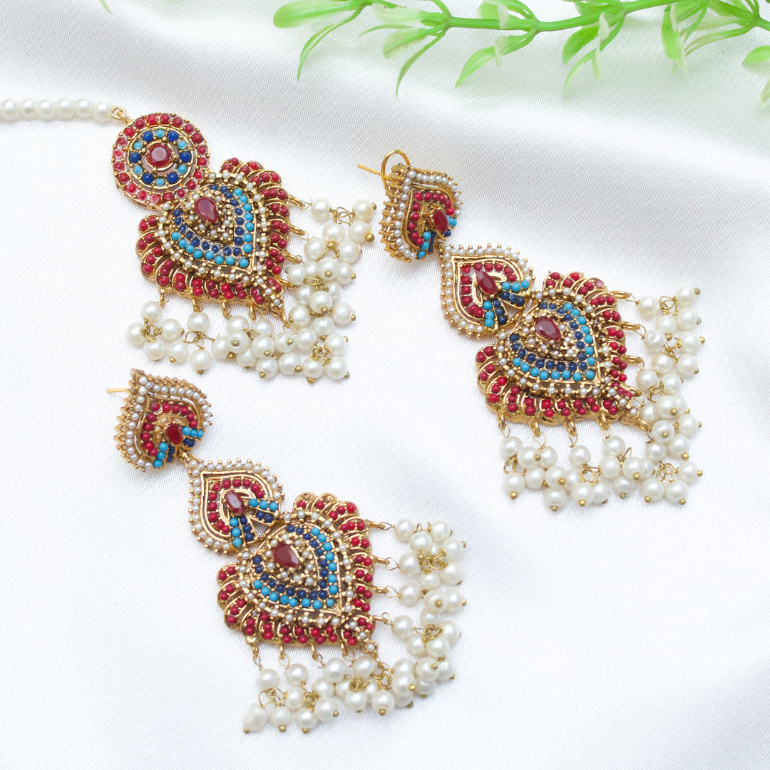 Lavish Earring & Teeka
