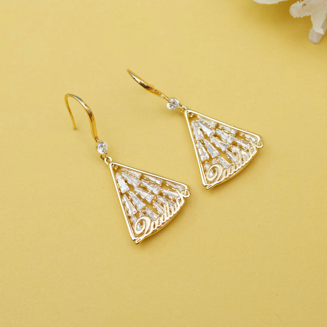 Vintage Triangle