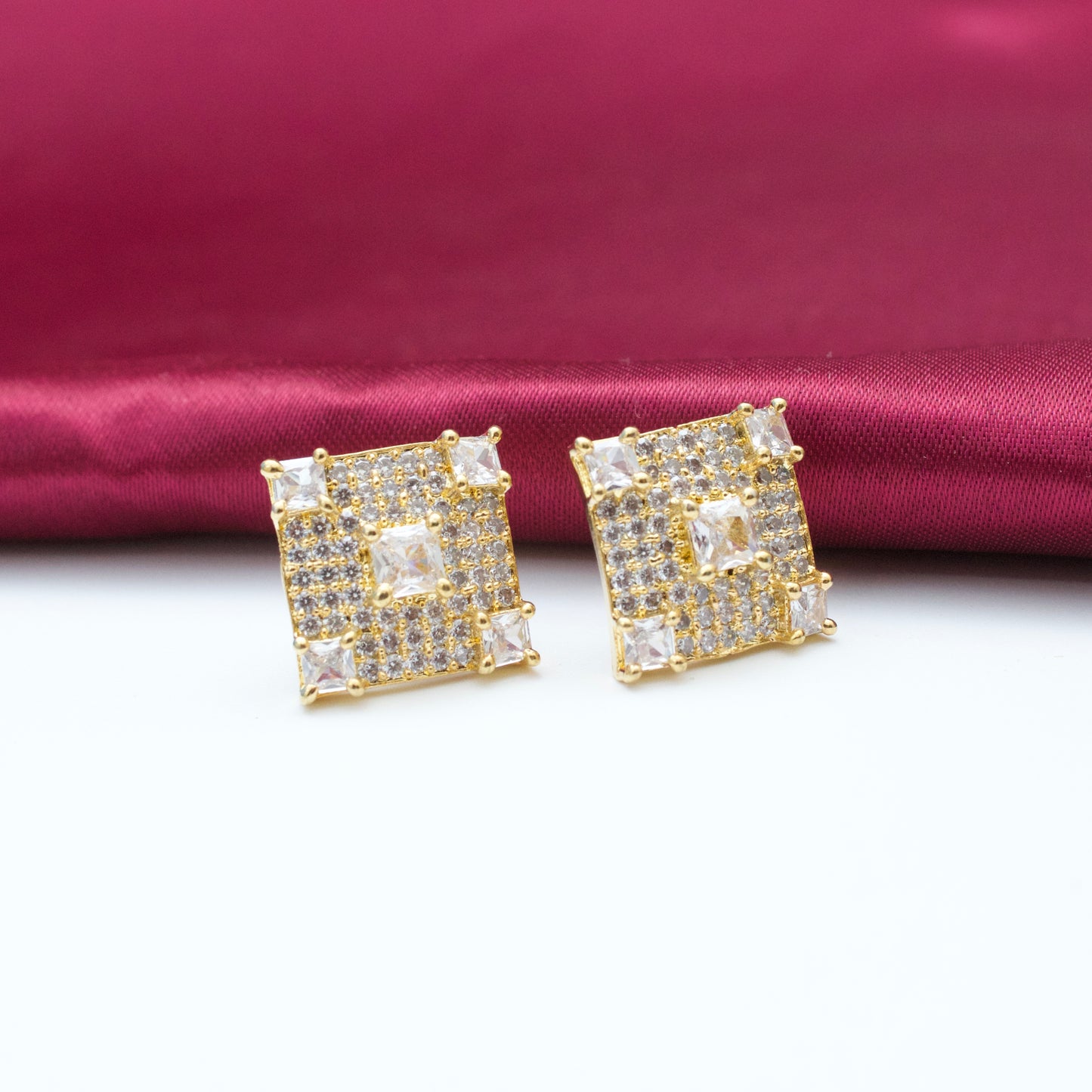 AD Tapper Earing 03