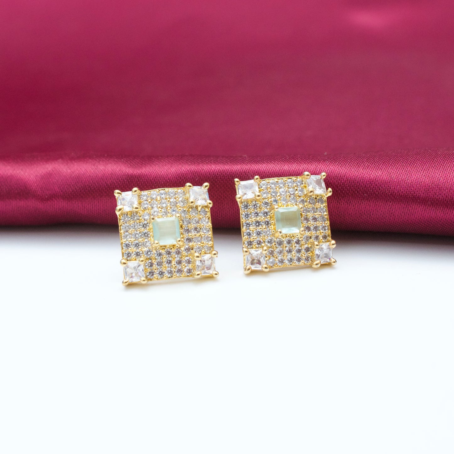 AD Tapper Earing 03