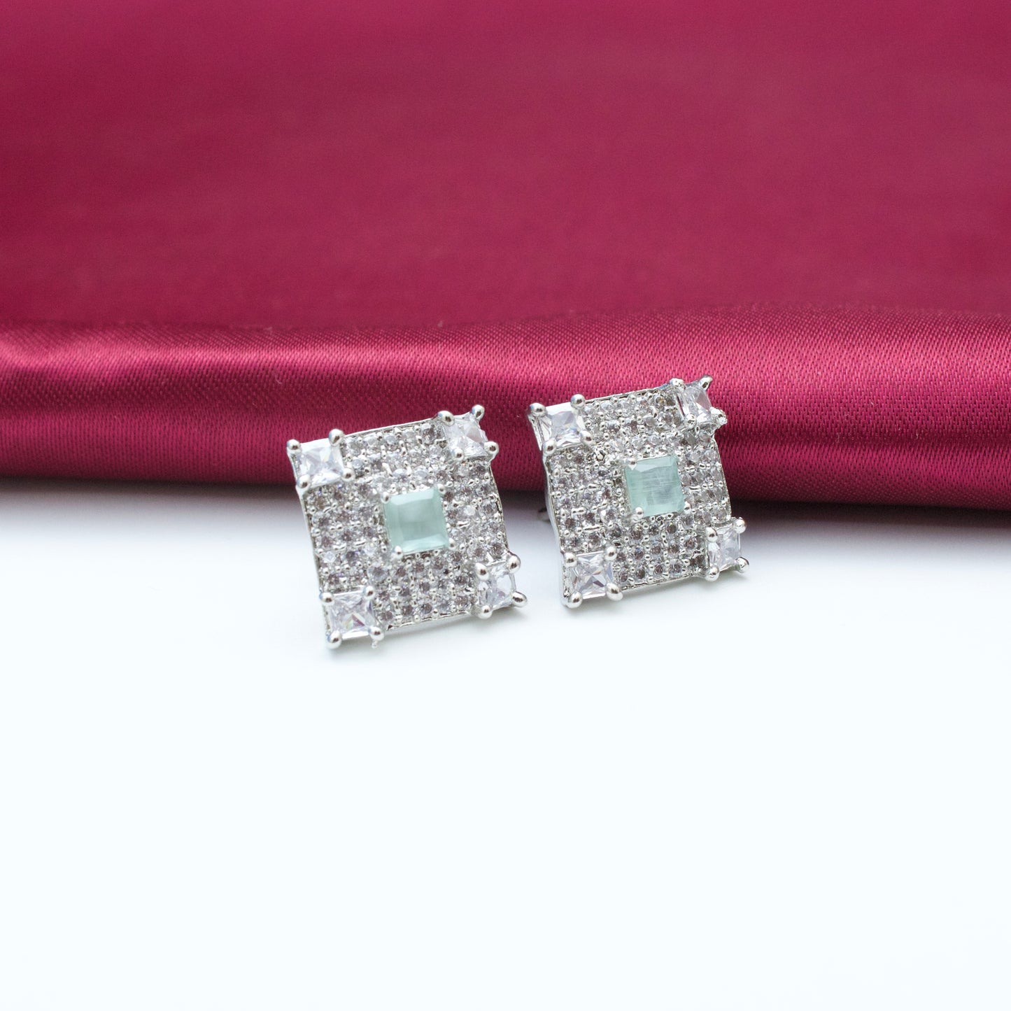 AD Tapper Earing 03