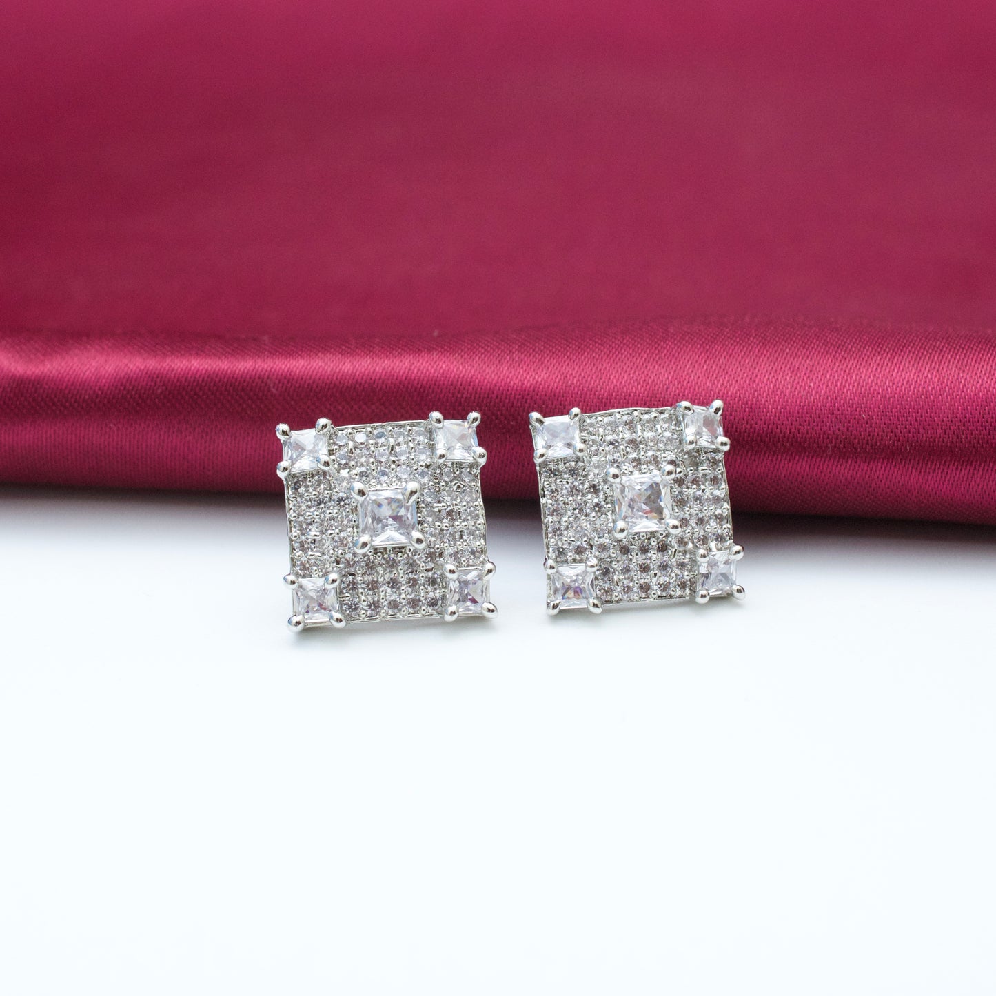 AD Tapper Earing 03