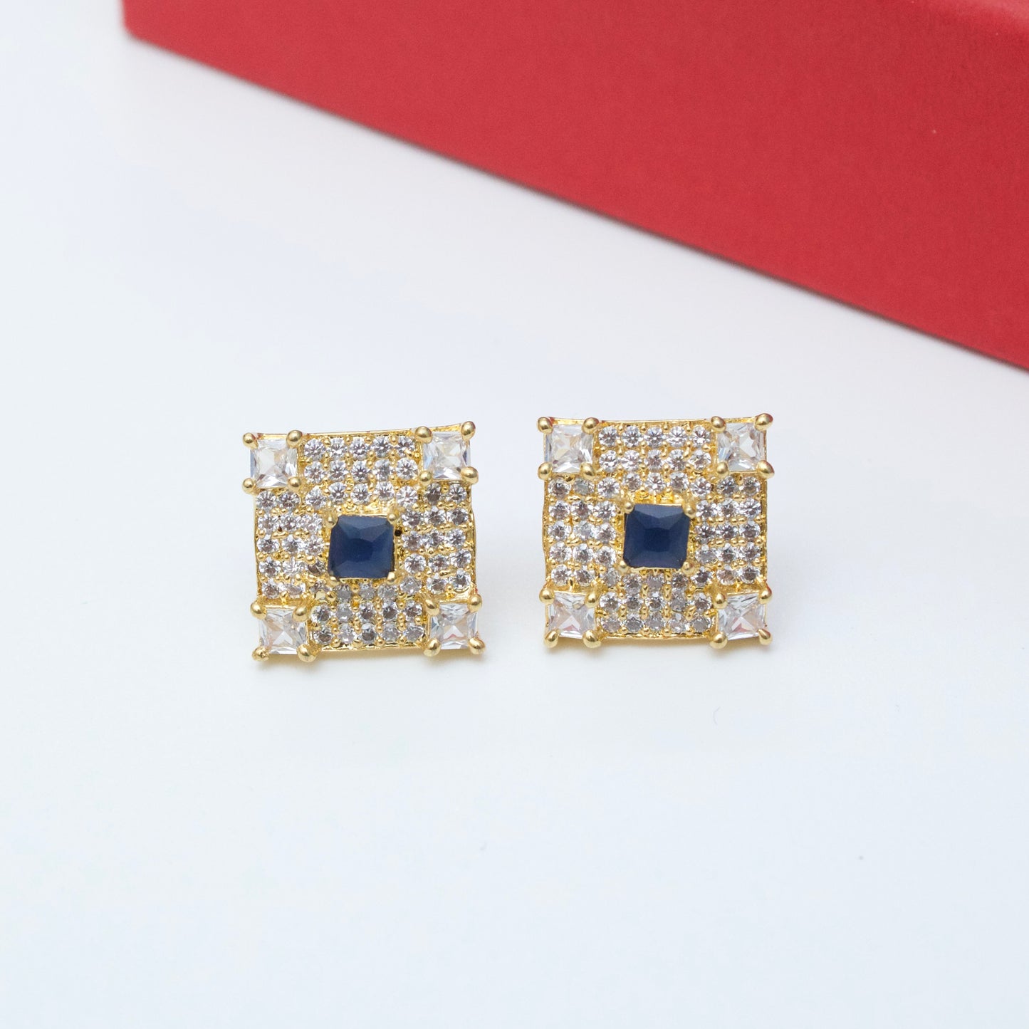 AD Tapper Earing 03