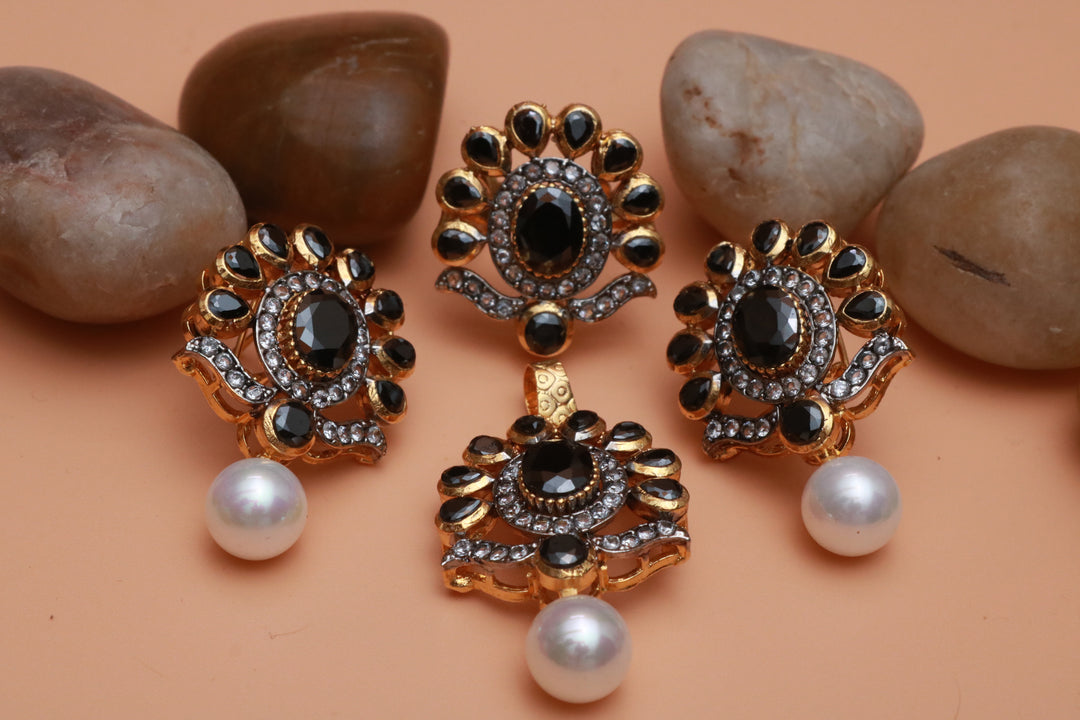 Mother of Pearl Locket Sets