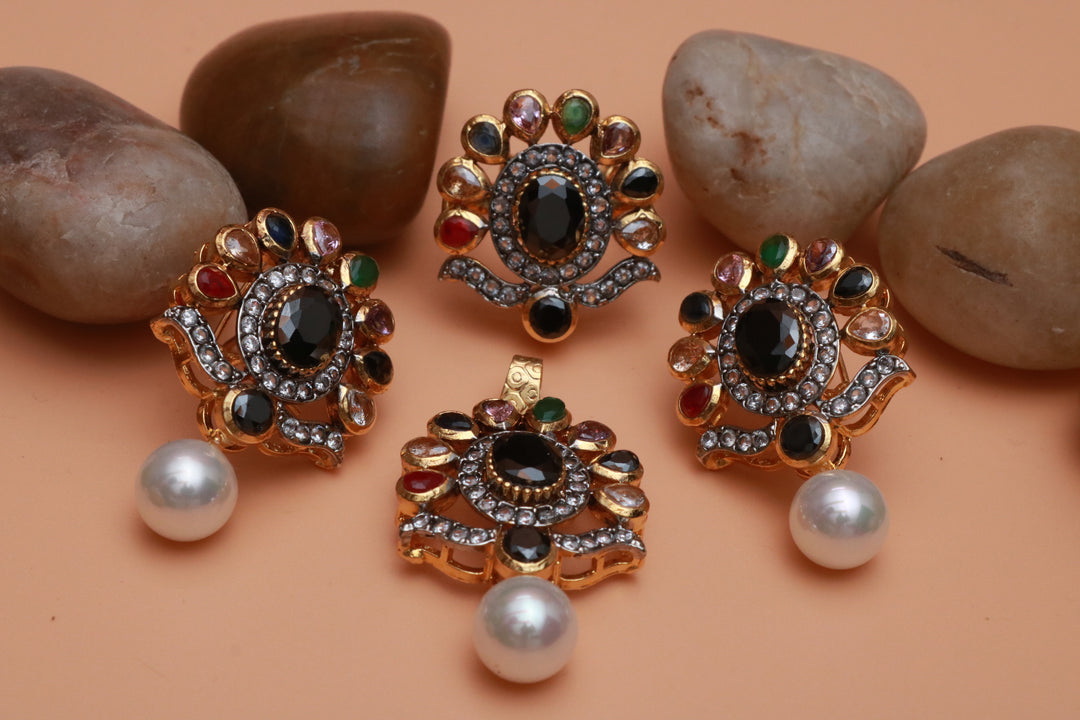 Mother of Pearl Locket Sets