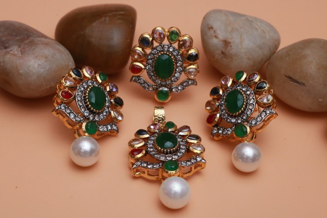 Mother of Pearl Locket Sets