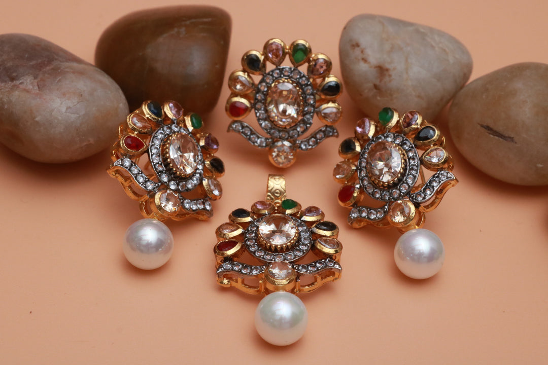 Mother of Pearl Locket Sets