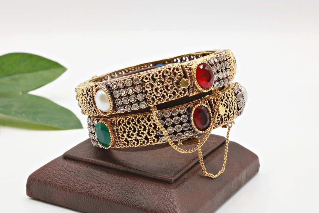 Pearl Beads Studded Bangles