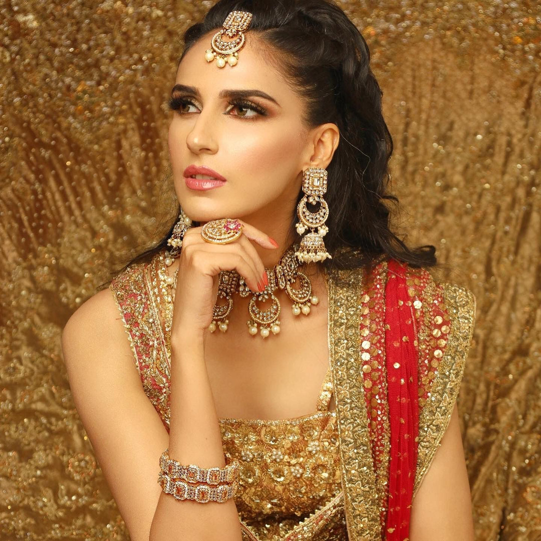 Pearl and Kundan Set