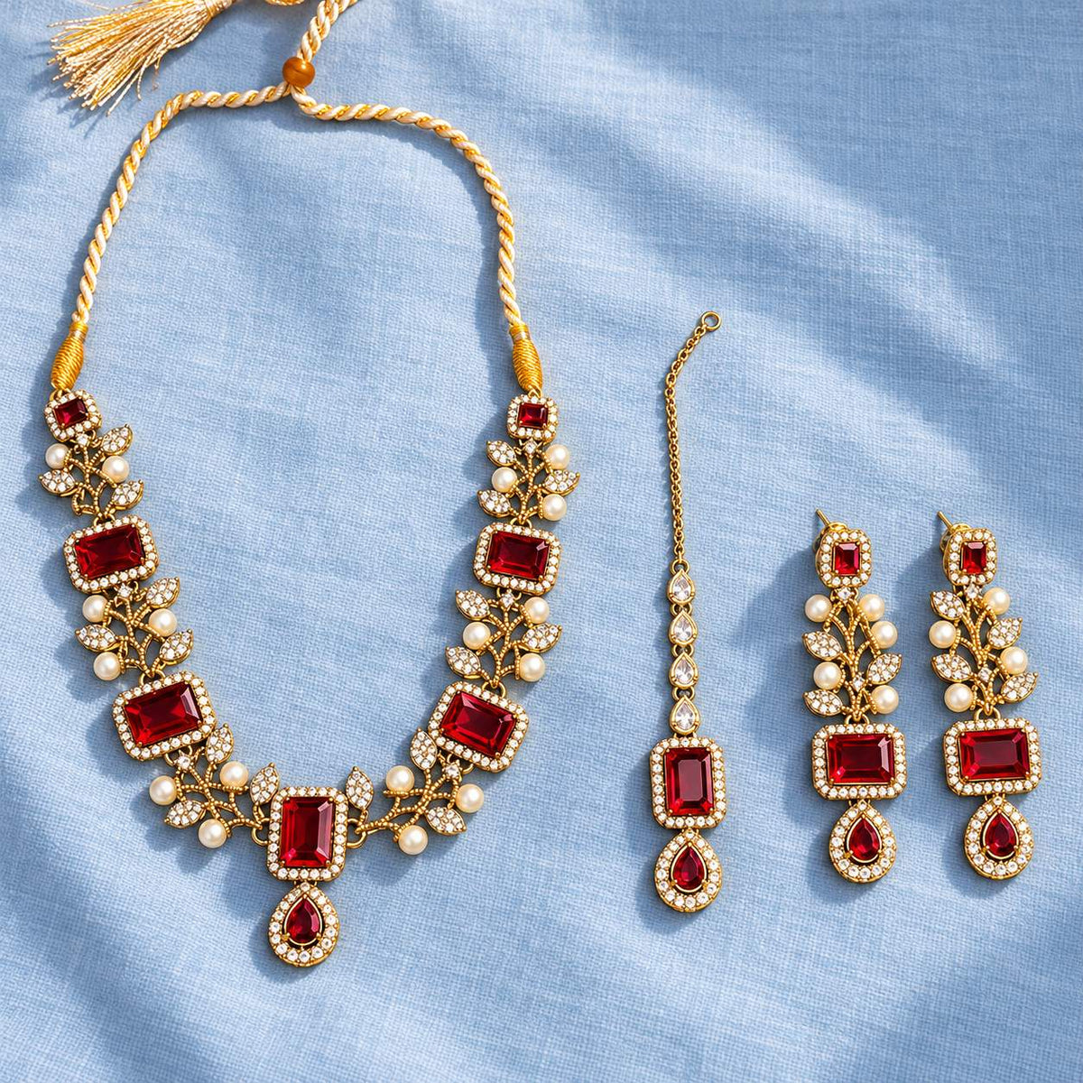 Noor-e-Sahar Necklace Set