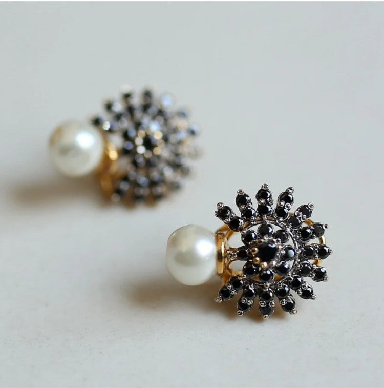 Zarkoon Jarao Tops - Premium Zirconia Stud Earrings