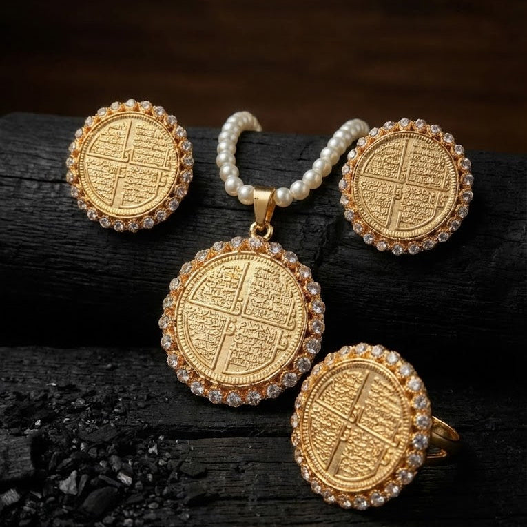 Chaar Qul Locket Set