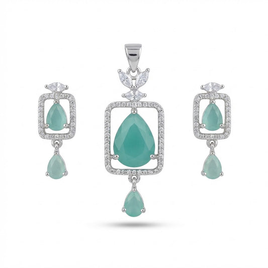 The Regency Mint Suite