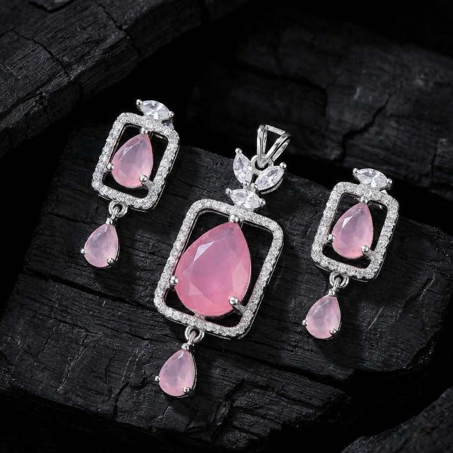 Rosé Petal Trio