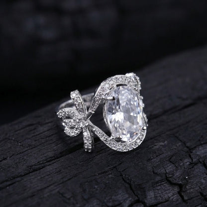 Signature Sterling Ring in Silver Polish