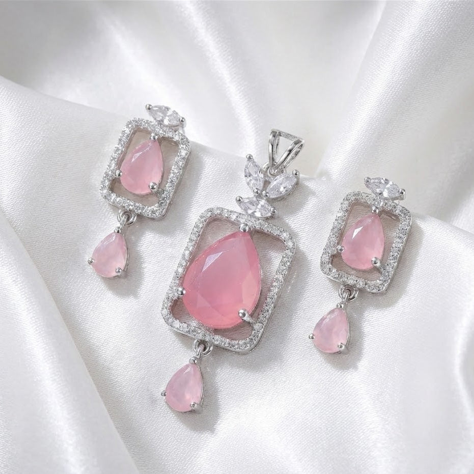 Rosé Petal Trio