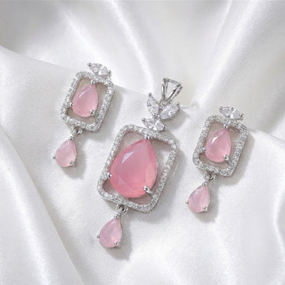 Rosé Petal Trio