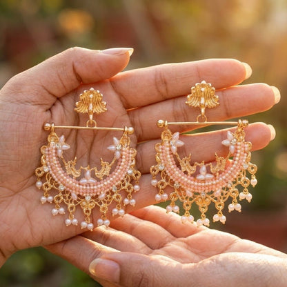 HALF CUT PEACOCK EARRINGS 02