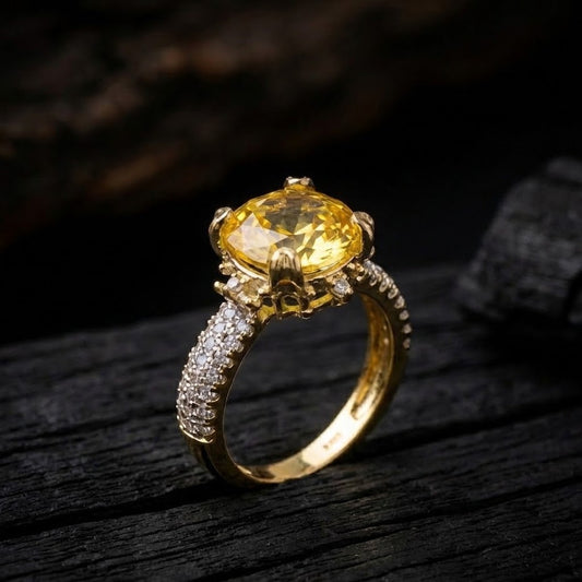 Cubic Zircons Ring With Gold Polish