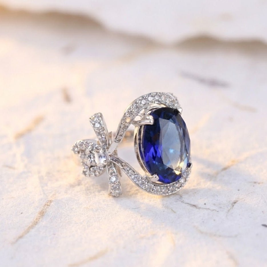 Signature Sterling Ring in Silver Polish