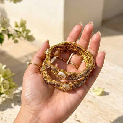The "Gilded Splendor" Heritage Solitaire Bangle