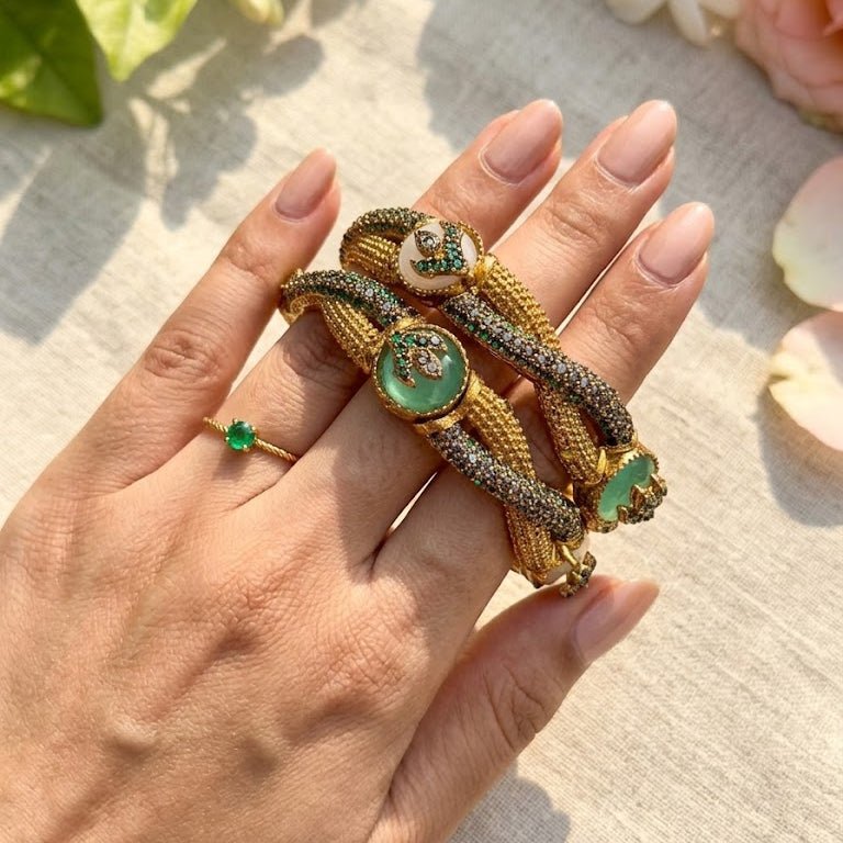 The "Gilded Splendor" Heritage Solitaire Bangle