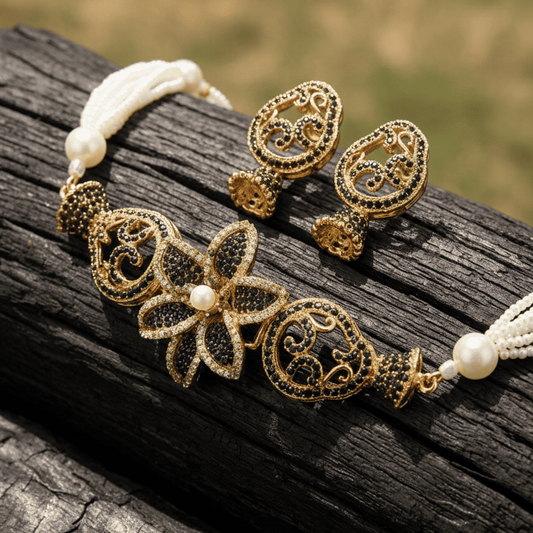 The Blossom Nacre Choker Set