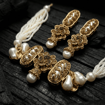 The Crimson Heritage Mother of Pearl Set