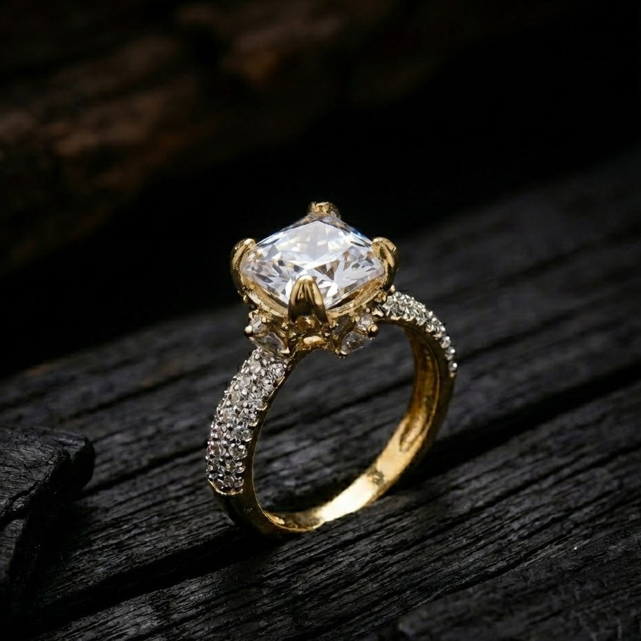 Cubic Zircons Ring With Gold Polish