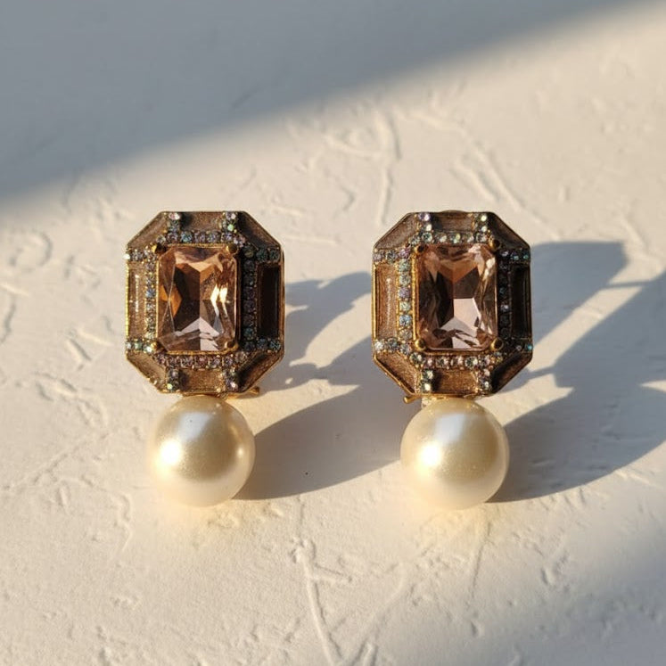 Sadaf Glow Studs