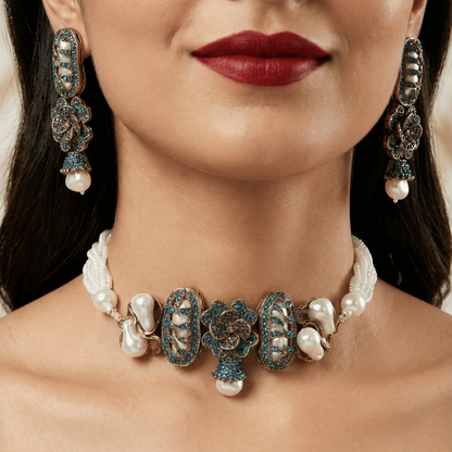 The Crimson Heritage Mother of Pearl Set