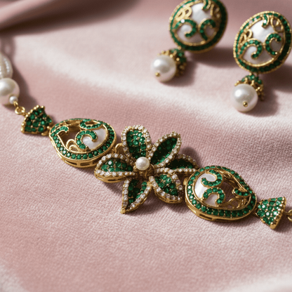 The Blossom Nacre Choker Set