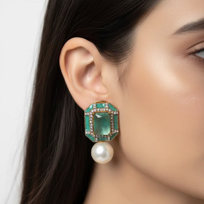Sadaf Glow Studs