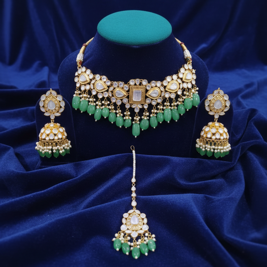 Zarina Green Glow Set