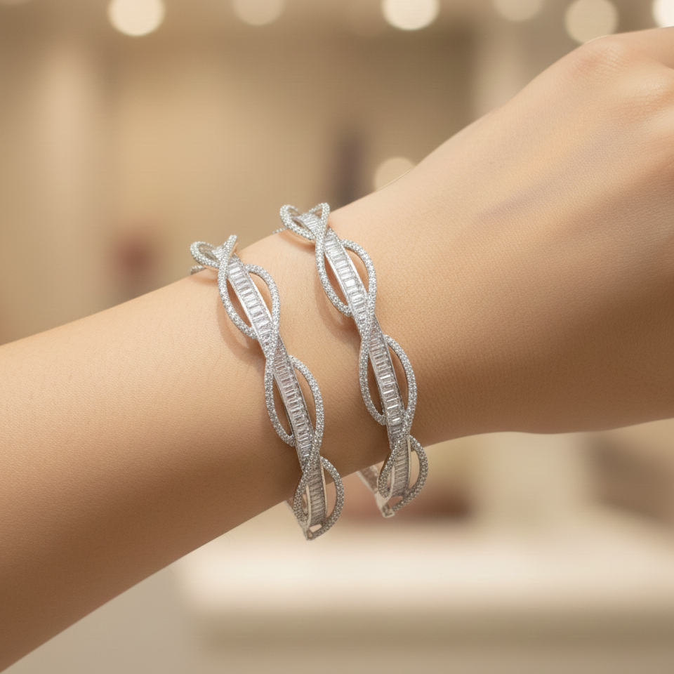 The Heritage Zircon Bangle