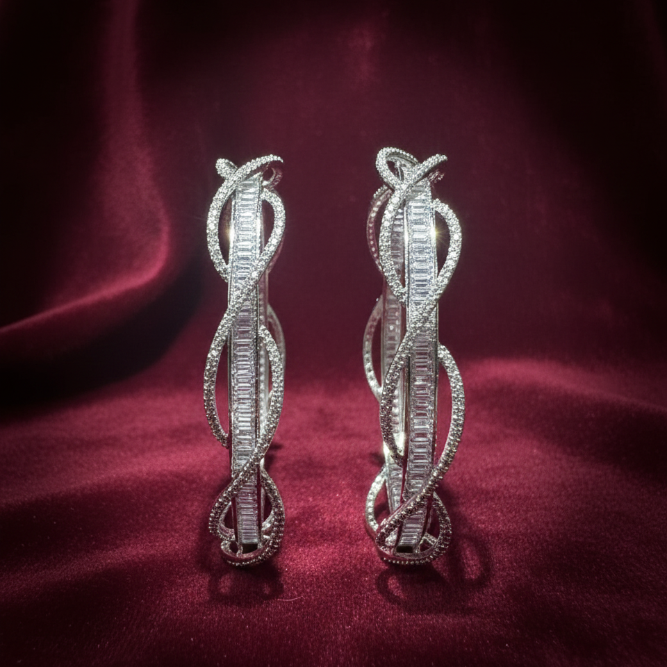 The Heritage Zircon Bangle