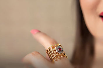 Curated Ring