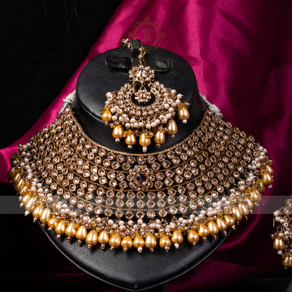 Bridal Stunning Kundan Set - 023