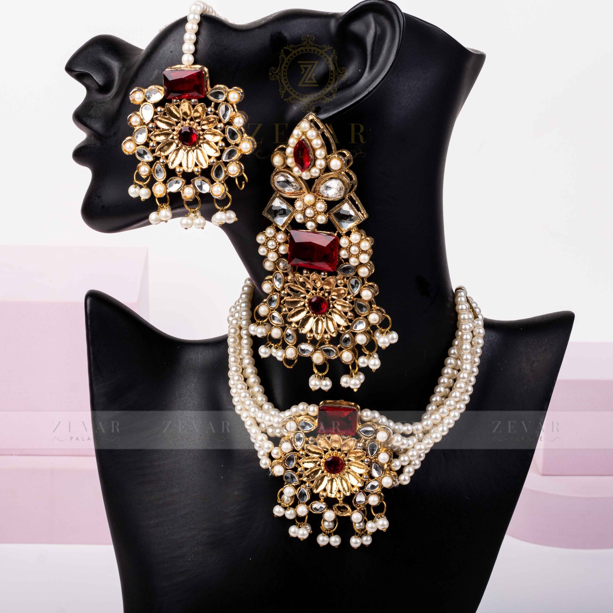 Stunning Kundan Set - 035